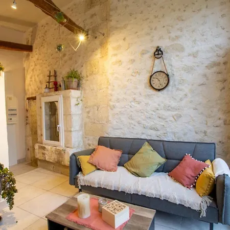 Opale - Le Triangle D'emeraude Nyaraló Bertric-Burée