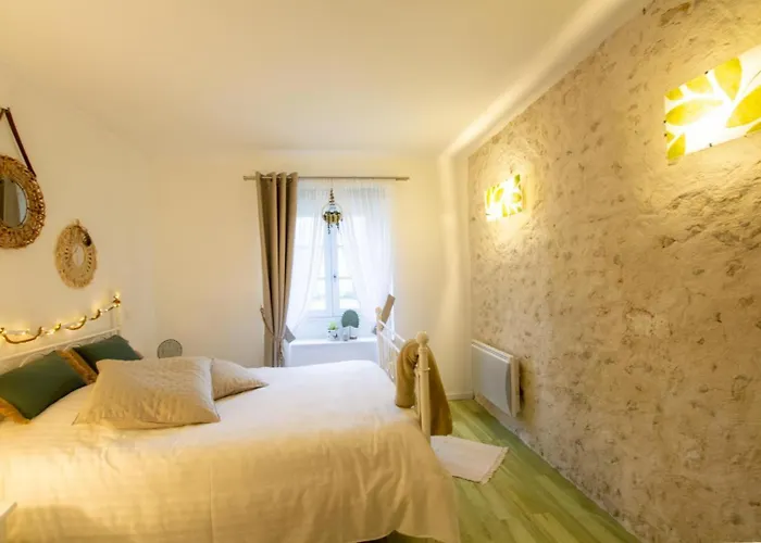 Opale - Le Triangle D'emeraude