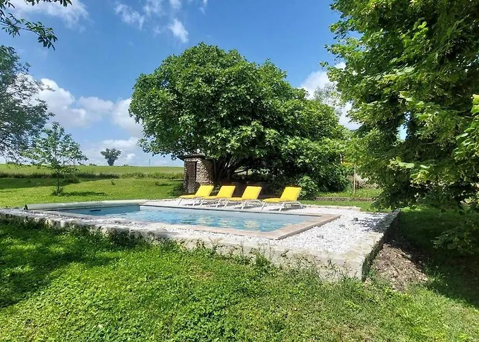 Opale - Le Triangle D'emeraude *